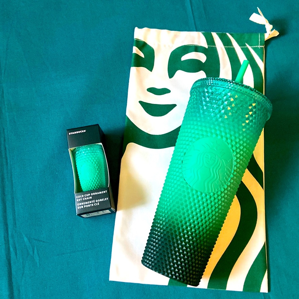Starbucks Waxberry Green Venti & Keychain Set